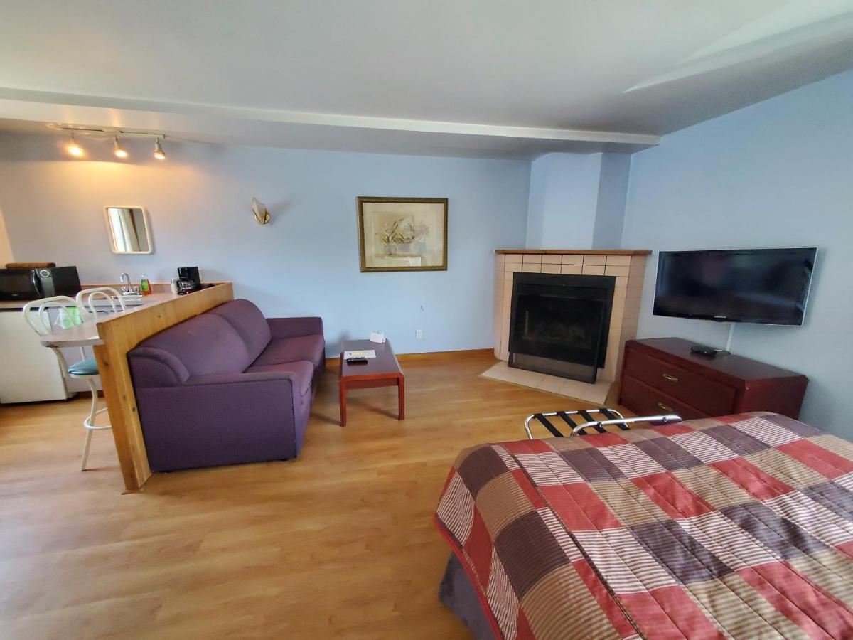 Auberge Champetre Sainte-Adèle Eksteriør billede