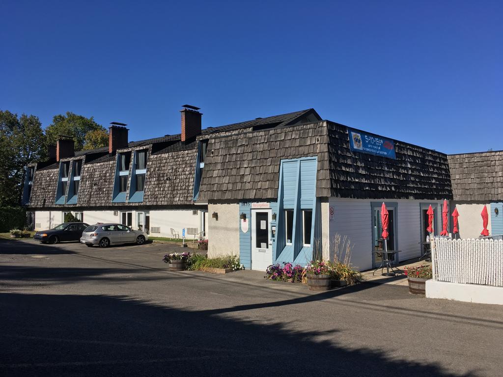 Auberge Champetre Sainte-Adèle Eksteriør billede